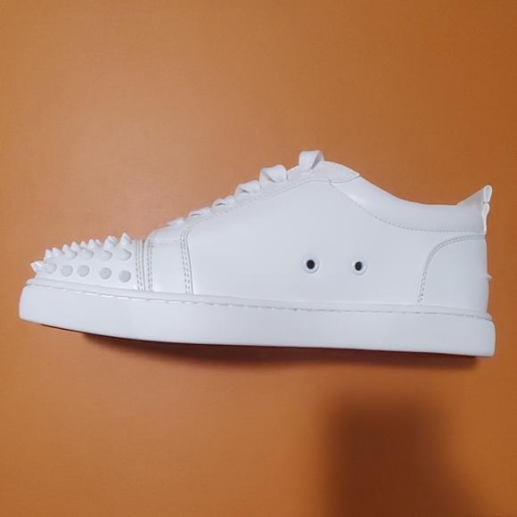 SOLD - New Red Bottom - Low top Junior Spike - Picture 2 of 4